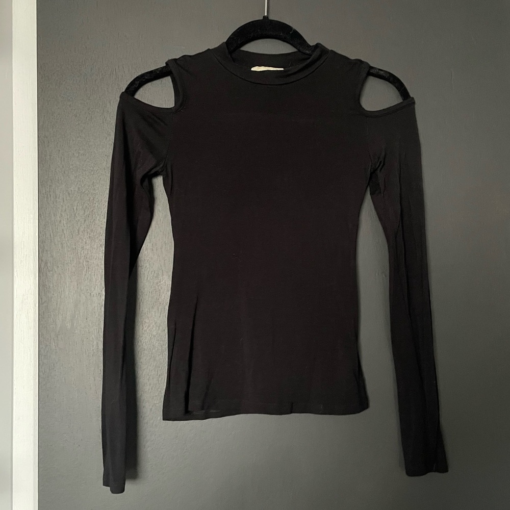 Black Shoulder Cutout Long Sleeve Shirt - Size Small